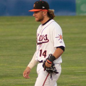 Meet your Posher, Eddie